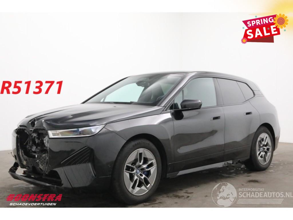 BMW iX xDrive50 112 kWh LED ACC HUD 360° H/K Memory Ventilatie AHK