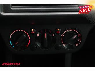 Suzuki Swift 1.3 Comfort Radio/CD 109.837 km! picture 24