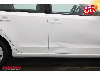 Volkswagen Up! 1.0 BMT move up! 5-DRS Airco Bluetooth picture 12