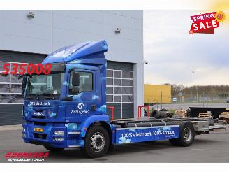 dañado camiones MAN  1820 Electric Full 200kWh Air LBW 120.310 km! 2016/6