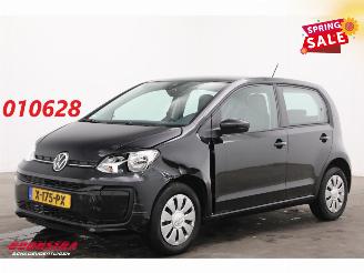 damaged passenger cars Volkswagen Up! 1.0 Move Up! 5-DRS Airco Bluetooth 32.604 km! 2024/1