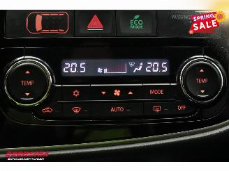 Mitsubishi Outlander 2.0 PHEV Executive Edition 4X4 Navi Clima Cruise Camera SHZ PDC AHK picture 17