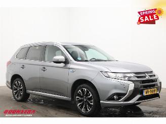 Mitsubishi Outlander 2.0 PHEV Executive Edition 4X4 Navi Clima Cruise Camera SHZ PDC AHK picture 2