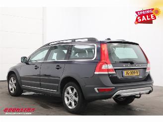 Volvo Xc-70 2.0 D4 FWD Inscription Schuifdak Leder Memory BiXenon Cruise SHZ AHK picture 4