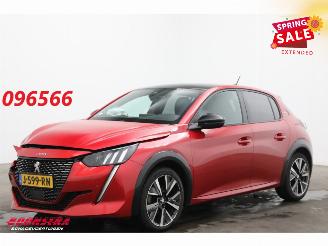 Unfallwagen Peugeot 208 1.2 PureTech GT-Line Apple/Android Navi Clima Cruise PDC AHK 2020/9