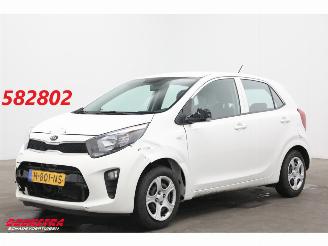 Damaged car Kia Picanto 1.0 CVVT ComfortLine Airco Bluetooth 71.638 km! 2020/3