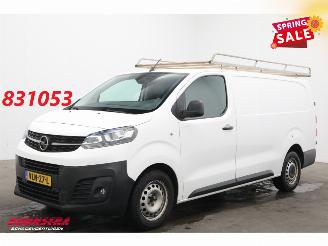krockskadad bil bedrijf Opel Vivaro 2.0 CDTI L3-H1 Edition Apple/Android Navi Airco Cruise Camera PDC AHK 2021/9