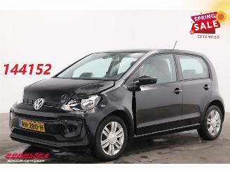 Schadeauto Volkswagen Up! 1.0 TSI 90pk BMT high up! Clima Cruise Camera SHZ PDC 2017/11