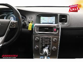Volvo V-60 2.4 D6 AWD Plug-In Hybrid Summum Schuifdak ACC Memory Camera LRHZ AHK picture 7