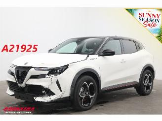 Unfallwagen Alfa Romeo Junior 1.2 Turbo Hybrid Ibrida Speciale LED ACC Massage Camera SHZ 2025/4