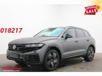 krockskadad bil auto Volkswagen Touareg 3.0 TSI eHybrid 4MOTION R 463 PK LED ACC Dynaudio Memory Massage 360° HUD 2024/6