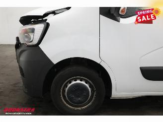 Renault Master T35 2.3 dCi 135 L2-H2 Comfort Navi Airco PDC AHK picture 13