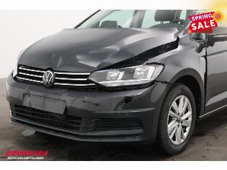 Volkswagen Touran 2.0 TDI 150 PK DSG Navi Clima Cruise SHZ PDC picture 10