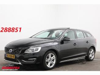 bruktbiler auto Volvo V-60 2.4 D6 Twin Engine Summum Schuifdak H/K Memory BiXenon Camera SHZ AHK 2016/9