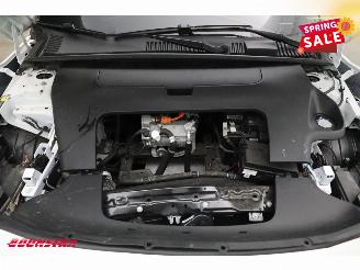 Volvo EX30 Single Motor Extended Range Ultra 69 kWh Pano LED ACC 360° Apple/Android picture 10