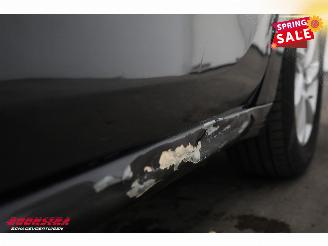 Peugeot 208 1.2 VTi Style 5-DRS Navi Airco Bluetooth Cruise AHK 162.109 km! picture 9