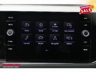 Volkswagen Polo 1.0 MPI Comfortline Apple/Android Navi Clima Cruise picture 24