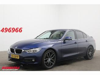 Tweedehands auto BMW 3-serie 318i Leder LED Navi Clima Cruise SHZ PDC 2016/11