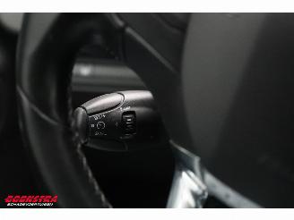Peugeot 208 1.2 PT Allure Navi Clima Cruise PDC Apple/Android picture 17