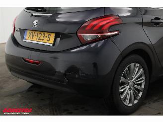 Peugeot 208 1.2 PT Allure Navi Clima Cruise PDC Apple/Android picture 7