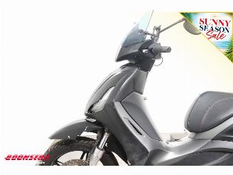 Piaggio  350 Beverly Sport ABS picture 10