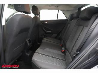 Volkswagen T-Roc 1.0 TSI Life Virtual ACC Apple/Android Camera 24.136 km! picture 14