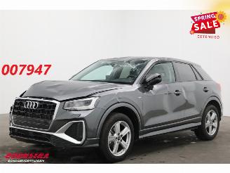 krockskadad bil auto Audi Q2 35 TFSI Aut. S Edition LED Leder Apple/Android Cruise Camera SHZ 997 km!! 2025/11