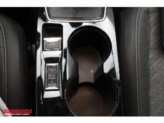 Peugeot 208 1.2 PureTech 100 Allure Navi Clima Cruise PDC picture 24