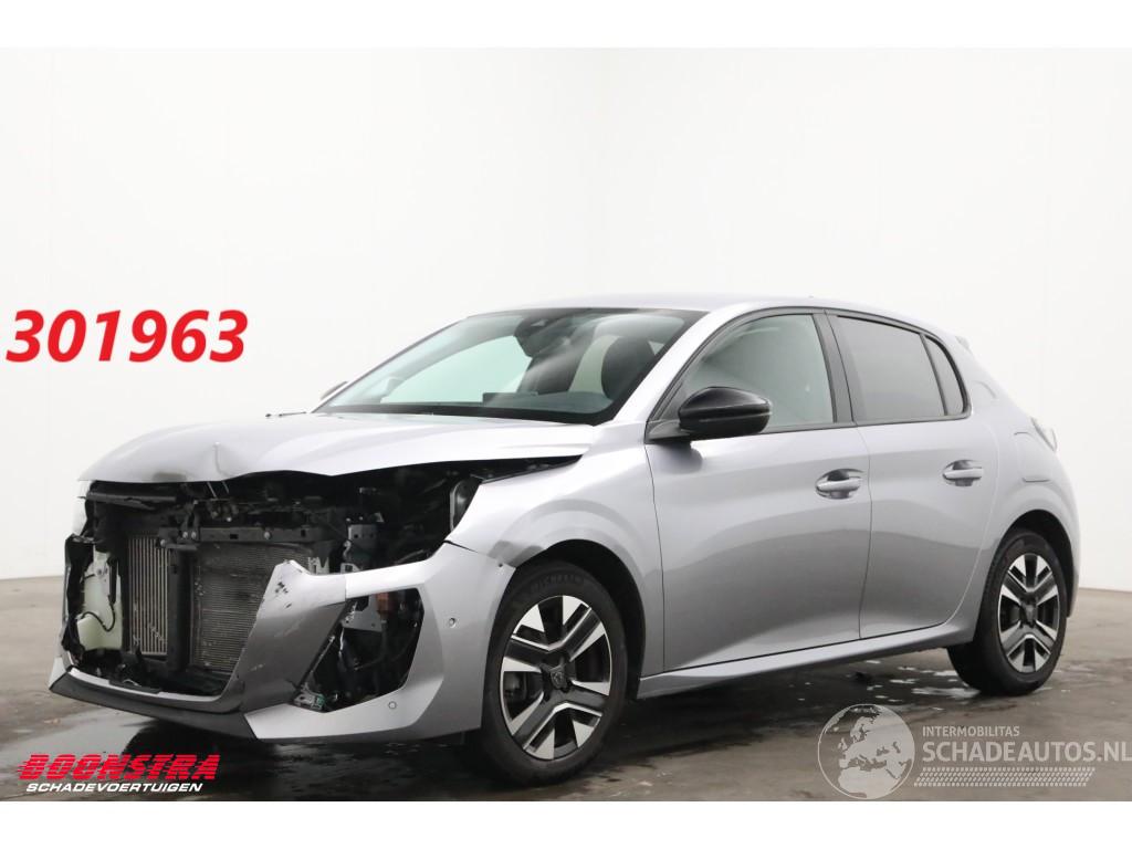 Peugeot 208 1.2 PureTech 100 Allure Navi Clima Cruise PDC