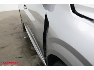 Peugeot 208 1.2 PureTech 100 Allure Navi Clima Cruise PDC picture 13