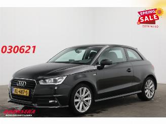 Unfallwagen Audi A1 1.4 TDI Aut. Adrenalin Airco Cruise Bluetooth 2016/10