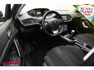 Peugeot 308 SW 1.6 BlueHDI Executive Pack Pano Navi Clima Cruise Camera PDC AHK picture 17