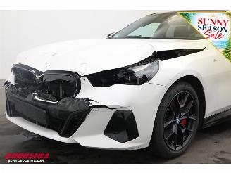 BMW i5 M60 xDrive 84 kWh Pano LED ACC B&W 360° Camera picture 14