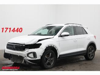 skadebil auto Volkswagen T-Roc 1.5 TSI DSG Life Edition LED ACC Virtual Navi Clima SHZ PDC 2024/10