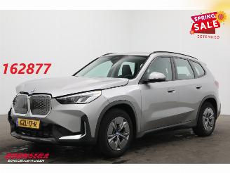 uszkodzony samochody osobowe BMW iX1 xDrive30 67 kWh LED ACC Apple/Android Camera SHZ 2025/1