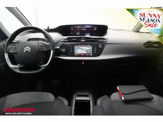 Citroën C4-picasso 1.2 PureTech Live Pano Navi Clima Cruise Camera PDC AHK 76.519 km! picture 16