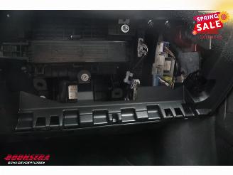 Toyota Yaris Cross 1.5 Hybrid 130 GR SPORT Teilediebstahl LED ACC Pano picture 24