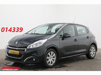 Unfallwagen Peugeot 208 1.2 PureTech Blue Lease Navi Airco Cruise 138.531 km! 2018/3