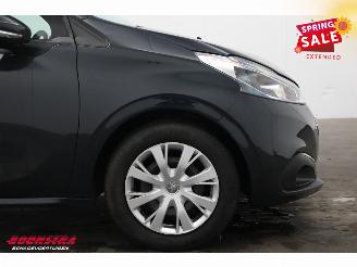 Peugeot 208 1.2 PureTech Blue Lease Navi Airco Cruise 138.531 km! picture 5