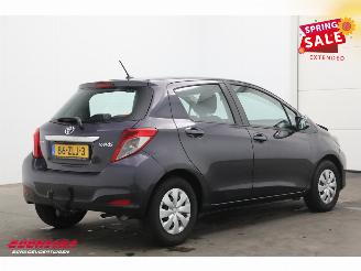 Toyota Yaris 1.0 VVT-i Aspiration Airco Camera AHK 67.935 km! picture 3