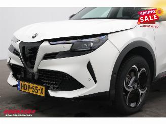 Alfa Romeo Junior 1.2 Turbo Hybrid Ibrida Speciale Navi Clima Cruise Camera SHZ PDC picture 14