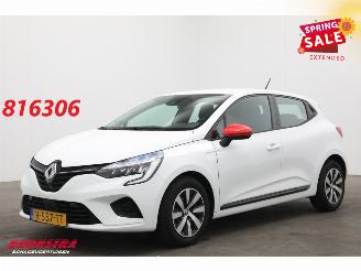 skadebil auto Renault Clio 1.0 TCe 90 Equilibre Navi Airco Cruise PDC 2022/11