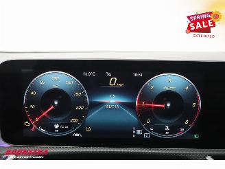 Mercedes A-klasse 180 d Launch Edition 7G-Tronic AMG Pano LED Memory Camera SHZ picture 19
