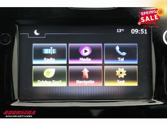 Renault Clio Estate 1.5 dCi ECO Limited Navi Airco Cruise PDC AHK picture 21