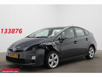 Schadeauto Toyota Prius 1.8 Hybrid Aspiration HUD Clima Cruise PDC 2011/4