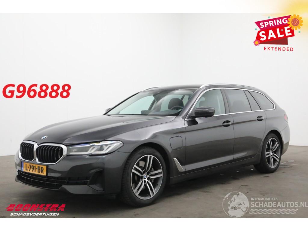 BMW 5-serie Touring 520e High Executive LED Leder Memory Navi Clima Cruise SHZ