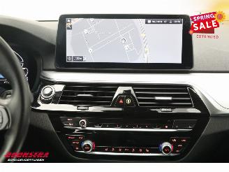 BMW 5-serie Touring 520e High Executive LED Leder Memory Navi Clima Cruise SHZ picture 8