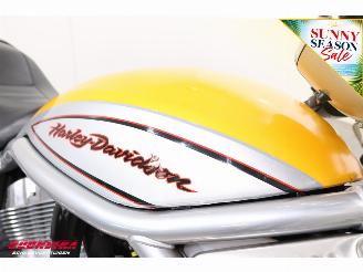 Harley-Davidson  VRSCR Street Rod 3.460 Mijl! picture 13