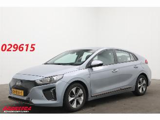 Voiture accidenté Hyundai Ioniq Comfort EV Infinity ACC Navi Camera 2018/12
