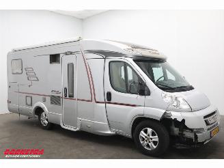 Hymer  Tramp T 694 SL 2.3 MJ Solar Luifel Fietsendrager Airco Cruise picture 2